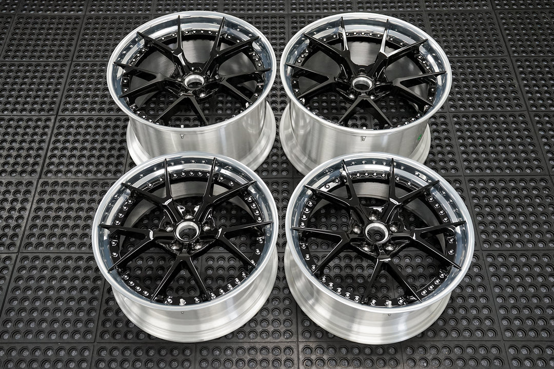 FORGEDLITE DC5 2PC MODULAR 20X10 21X13 CORVETTE C8 Z06 - Wheel Designers