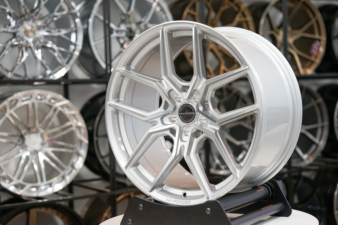 MVFORGED MVF5 VERTICAL FORGED CORVETTE C8 20X9 21X12 - Wheel Designers