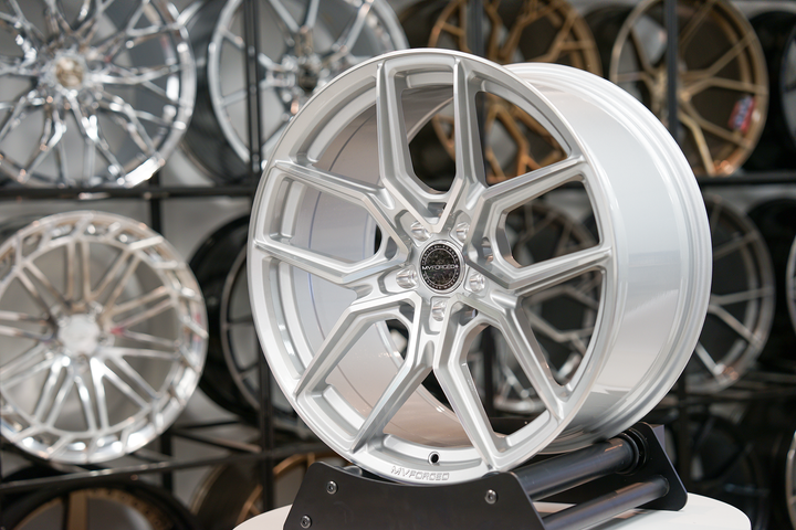 MVFORGED MVF5 VERTICAL FORGED CORVETTE C8 20X9 21X12 - Wheel Designers