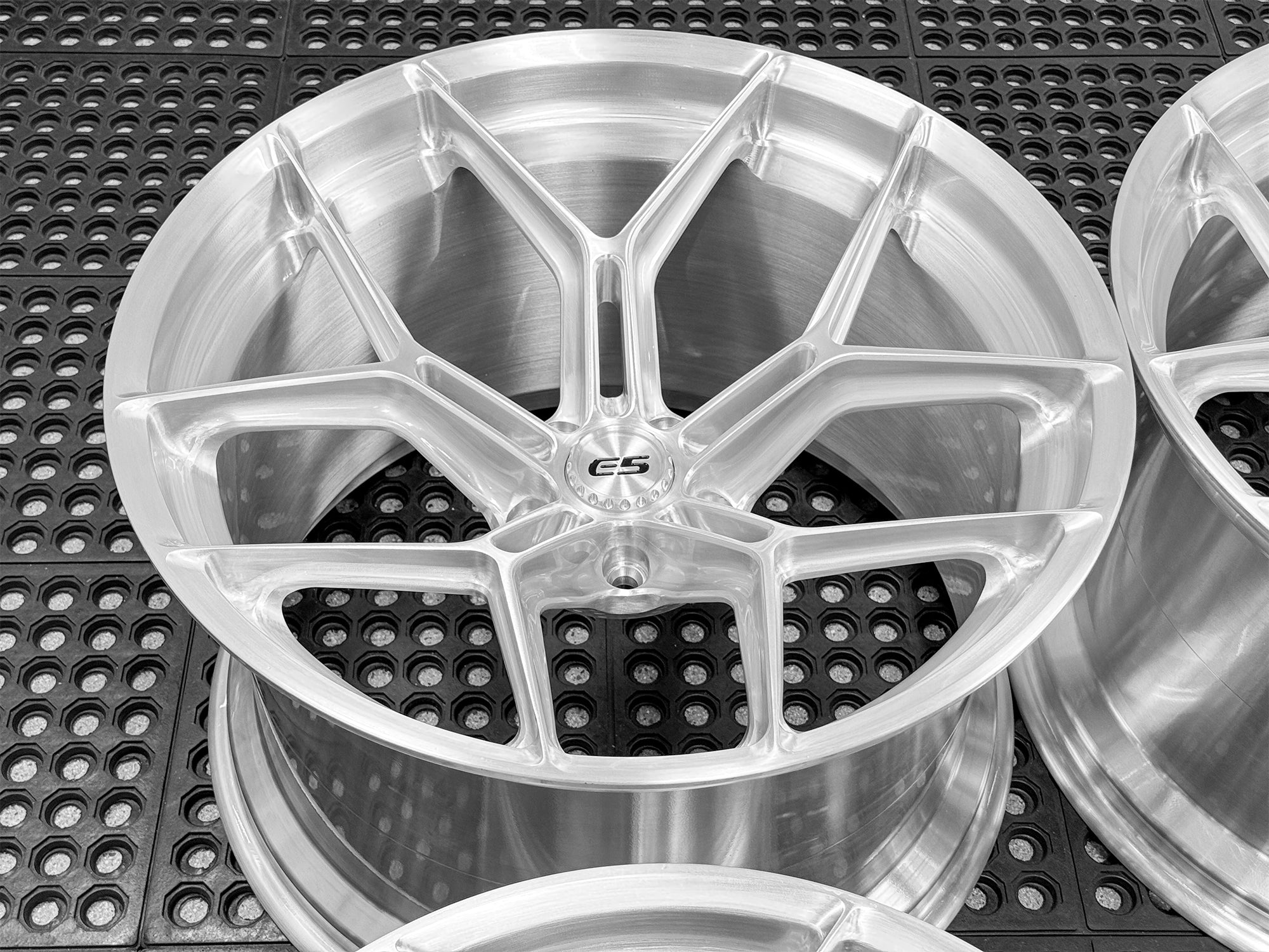E5 WHEELS TALLADEGA FORGED 20X10 21X13 CORVETTE C8 Z06 / ERAY - Wheel Designers