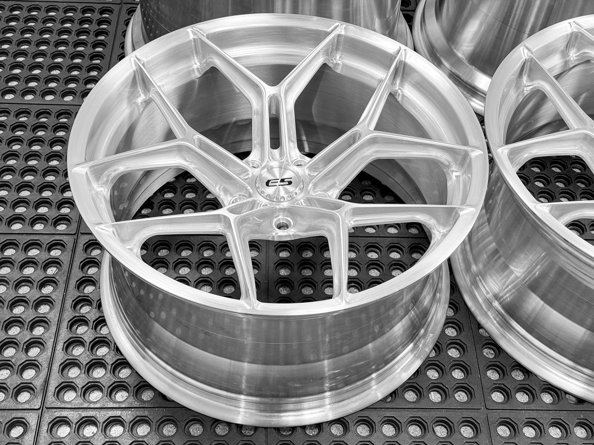 E5 WHEELS TALLADEGA FORGED 20X10 21X13 CORVETTE C8 Z06 / ERAY - Wheel Designers