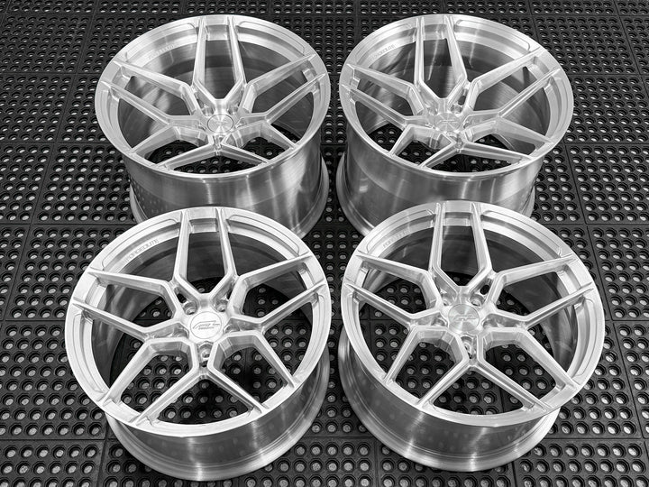 FORGEDLITE MC13 1PC MONOBLOCK 20X10 21X13 CORVETTE C8 Z06 - Wheel Designers