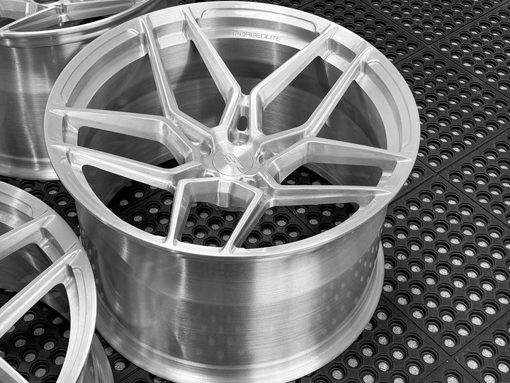 FORGEDLITE MC13 1PC MONOBLOCK 20X10 21X13 CORVETTE C8 Z06 - Wheel Designers