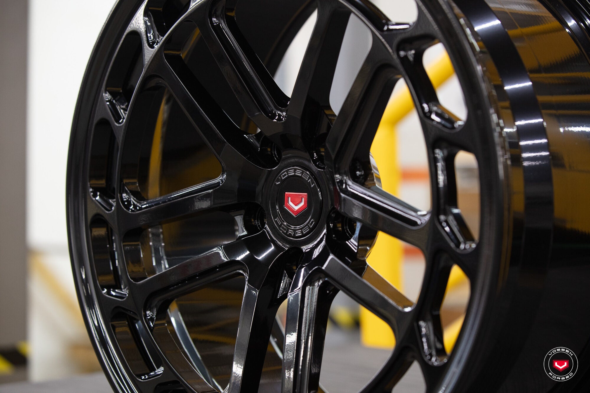 IN STOCK - VOSSEN LC2-C1 CORVETTE C8 Z06 / ERAY 20X10 21X13 - Wheel Designers