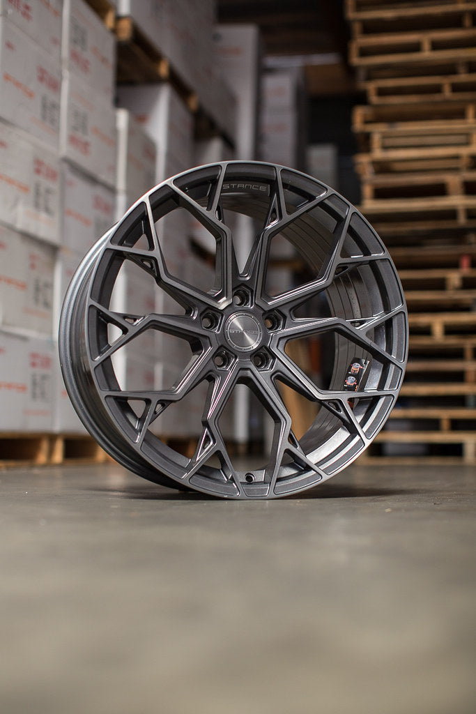 STANCE SF10 CORVETTE C8 Z06 ERAY 20X10 21X13 - Wheel Designers