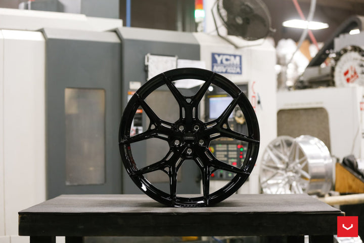 VOSSEN HF-5 20X9 21X12 W/ MICHELIN PILOT SPORT 4S 245/325 PACKAGE - Wheel Designers
